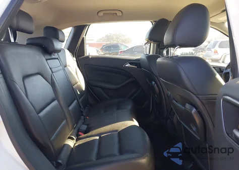 2014 Mercedes-Benz B-Class Electric Drive z USA, uszkodzony, nr VIN WDDVP9AB3EJ003116